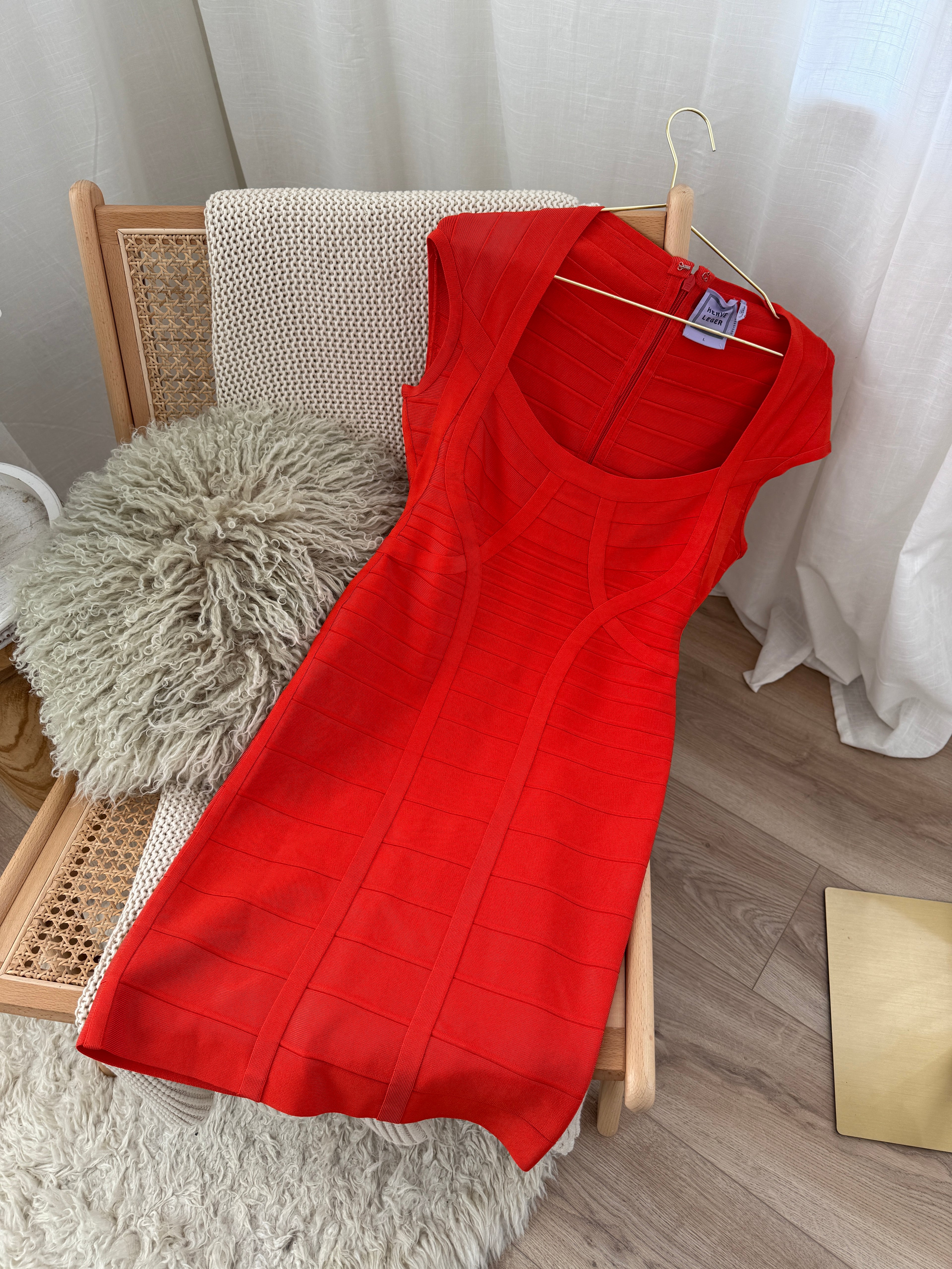 Hervé Léger Orange Bandage Bodycon Dress | Sculpted Midi – Size L / UK 12
