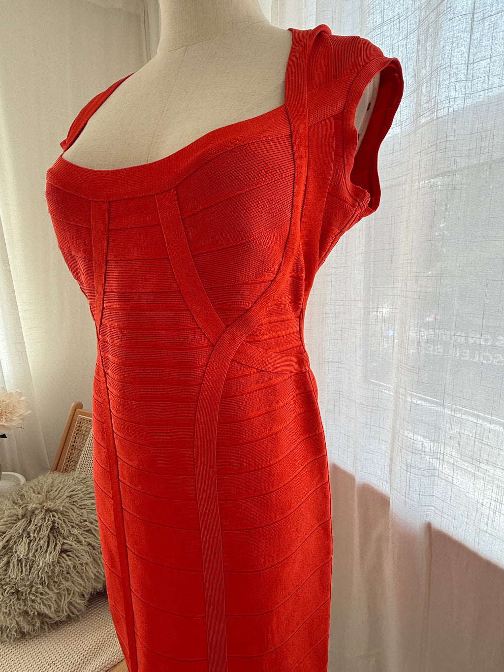 Hervé Léger Orange Bandage Bodycon Dress | Sculpted Midi – Size L / UK 12