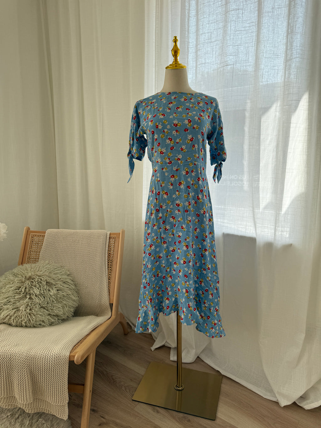 Faithfull The Brand Blue Floral Midi Dress | Short Sleeve Rayon Dress – Size XS / UK 4