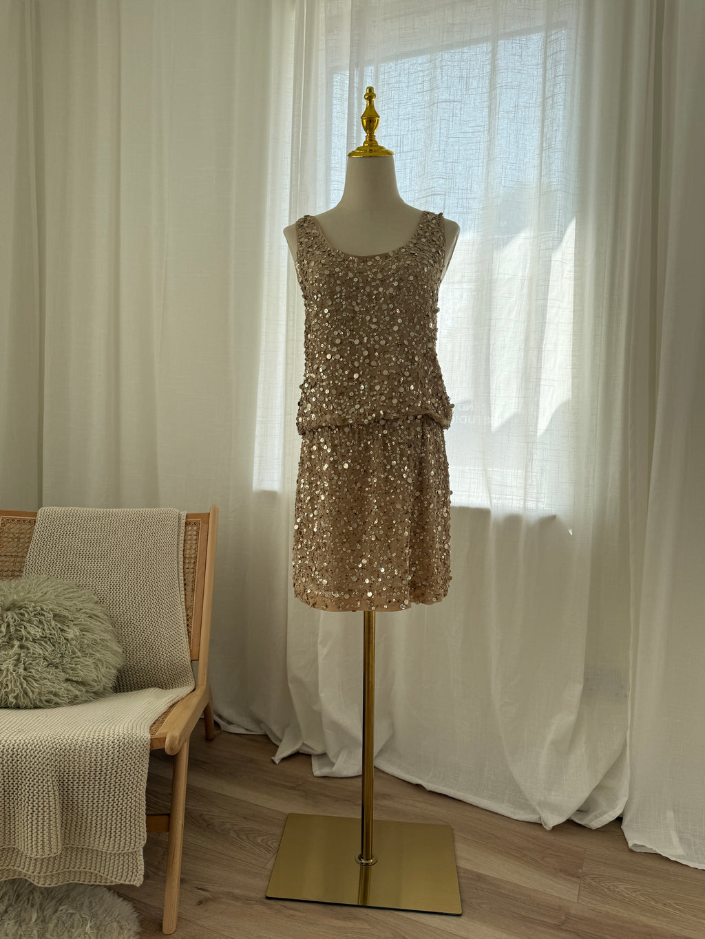 Nicole Miller Gold Sequin Silk Mini Dress – Size M