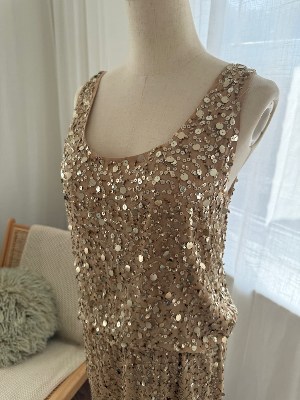 Nicole Miller Gold Sequin Silk Mini Dress – Size M