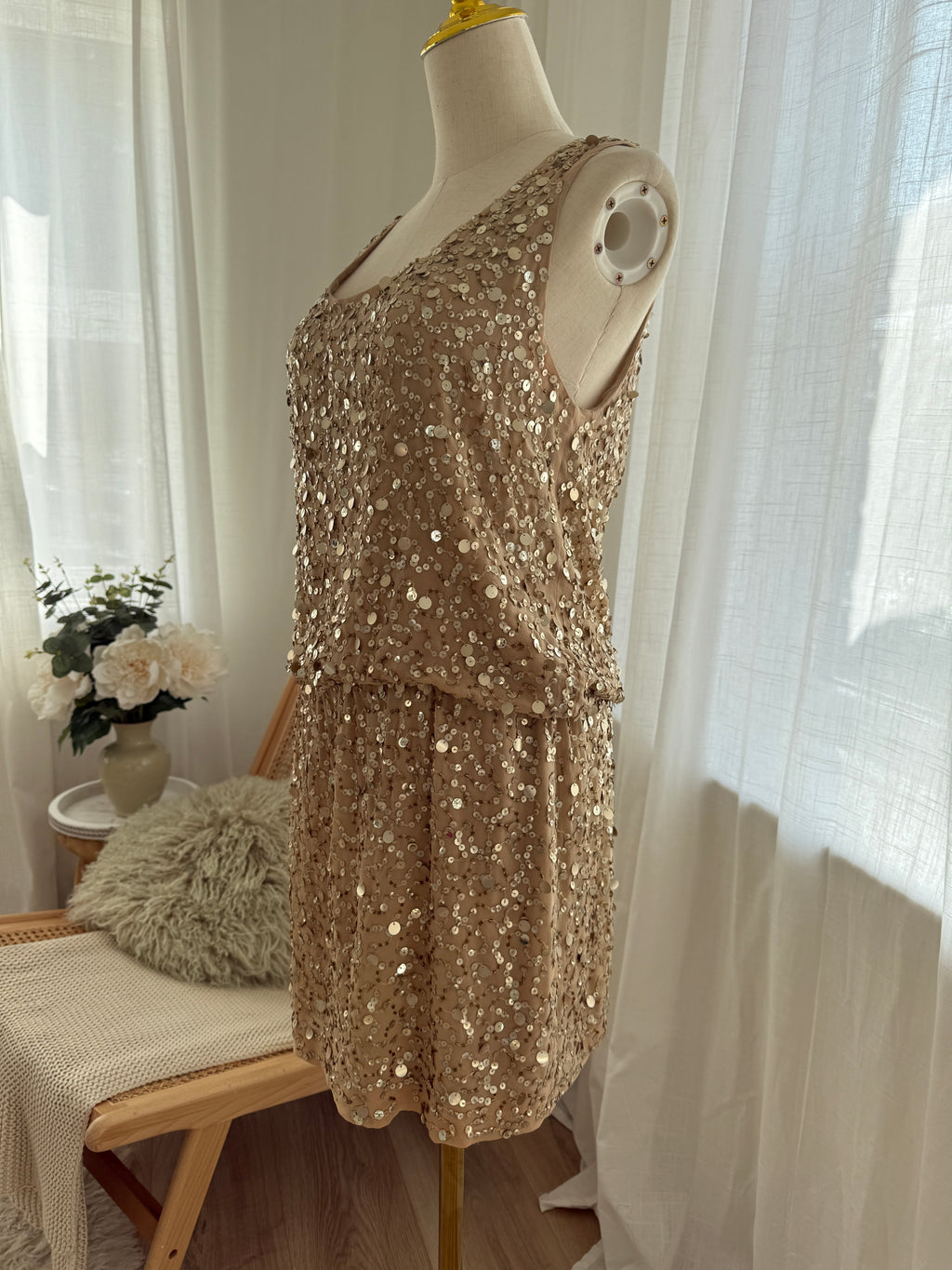 Nicole Miller Gold Sequin Silk Mini Dress – Size M
