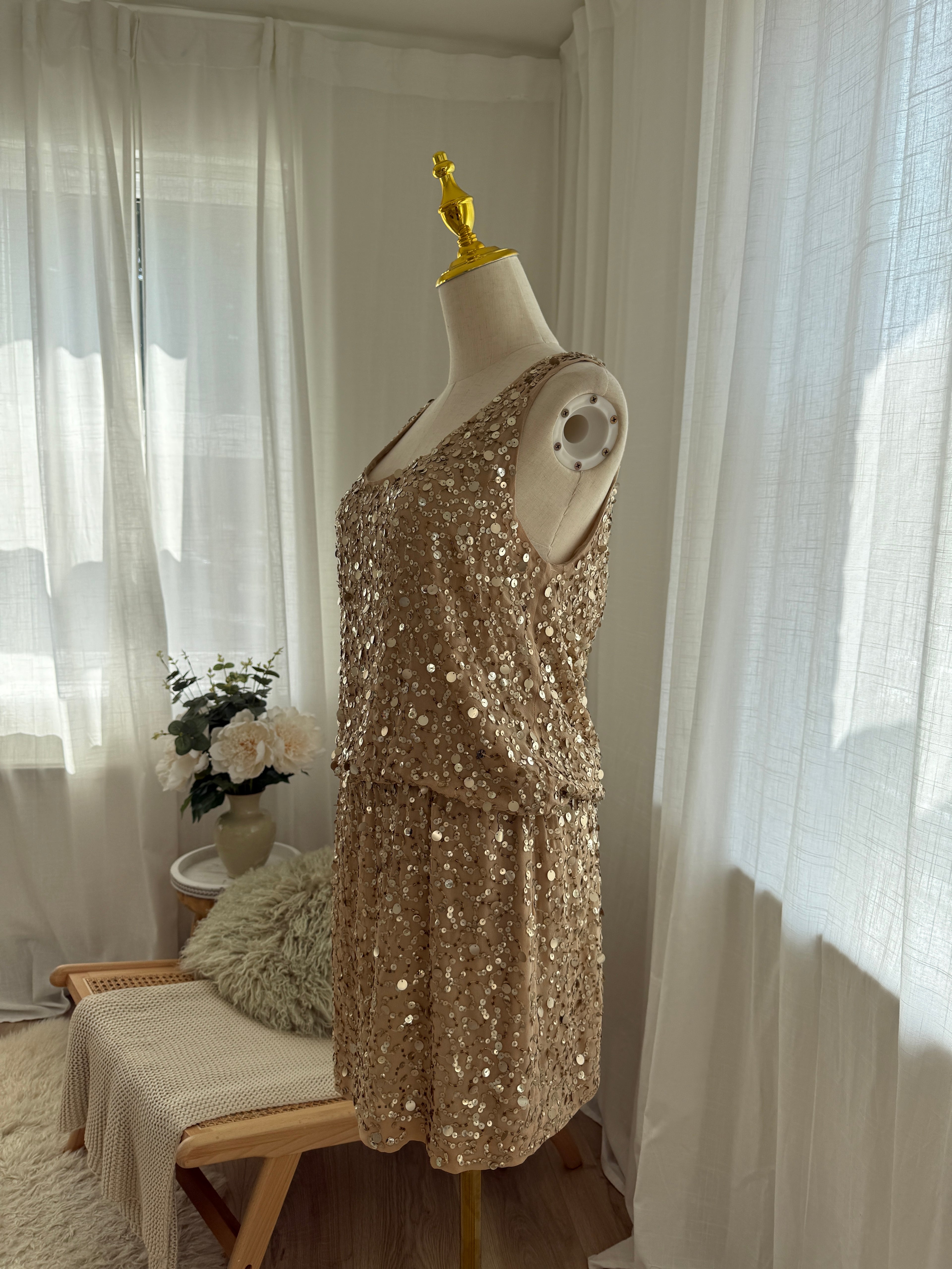 Nicole Miller Gold Sequin Silk Mini Dress – Size M