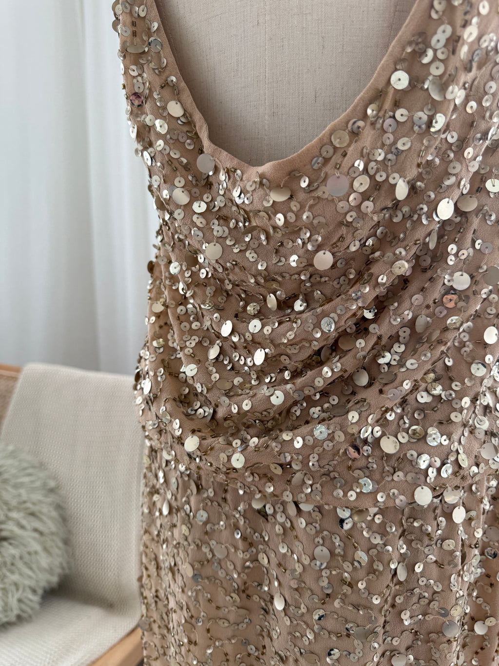 Nicole Miller Gold Sequin Silk Mini Dress – Size M