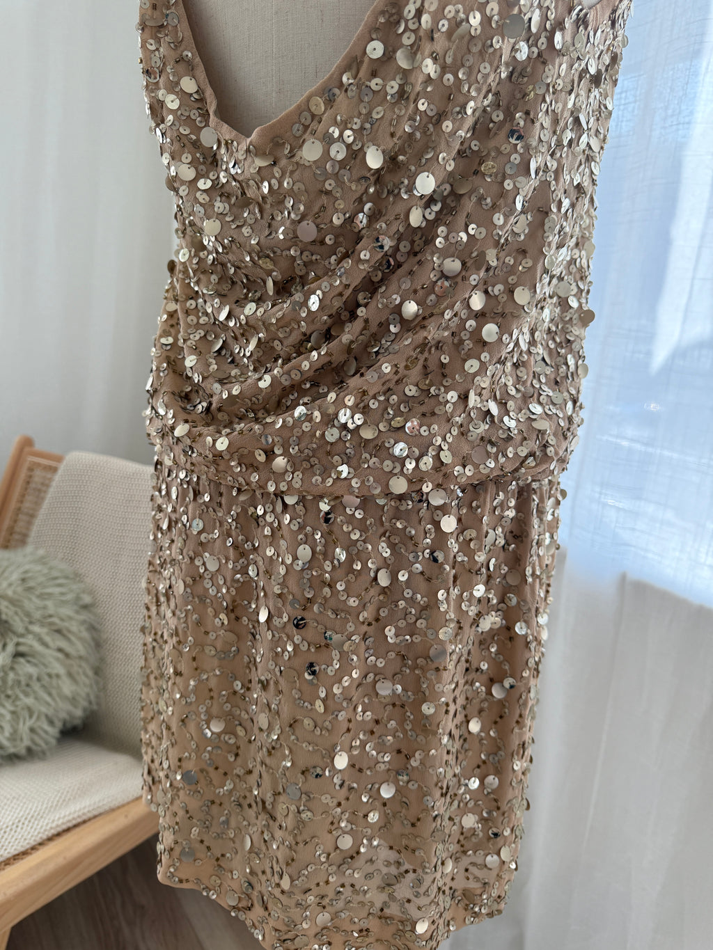 Nicole Miller Gold Sequin Silk Mini Dress – Size M