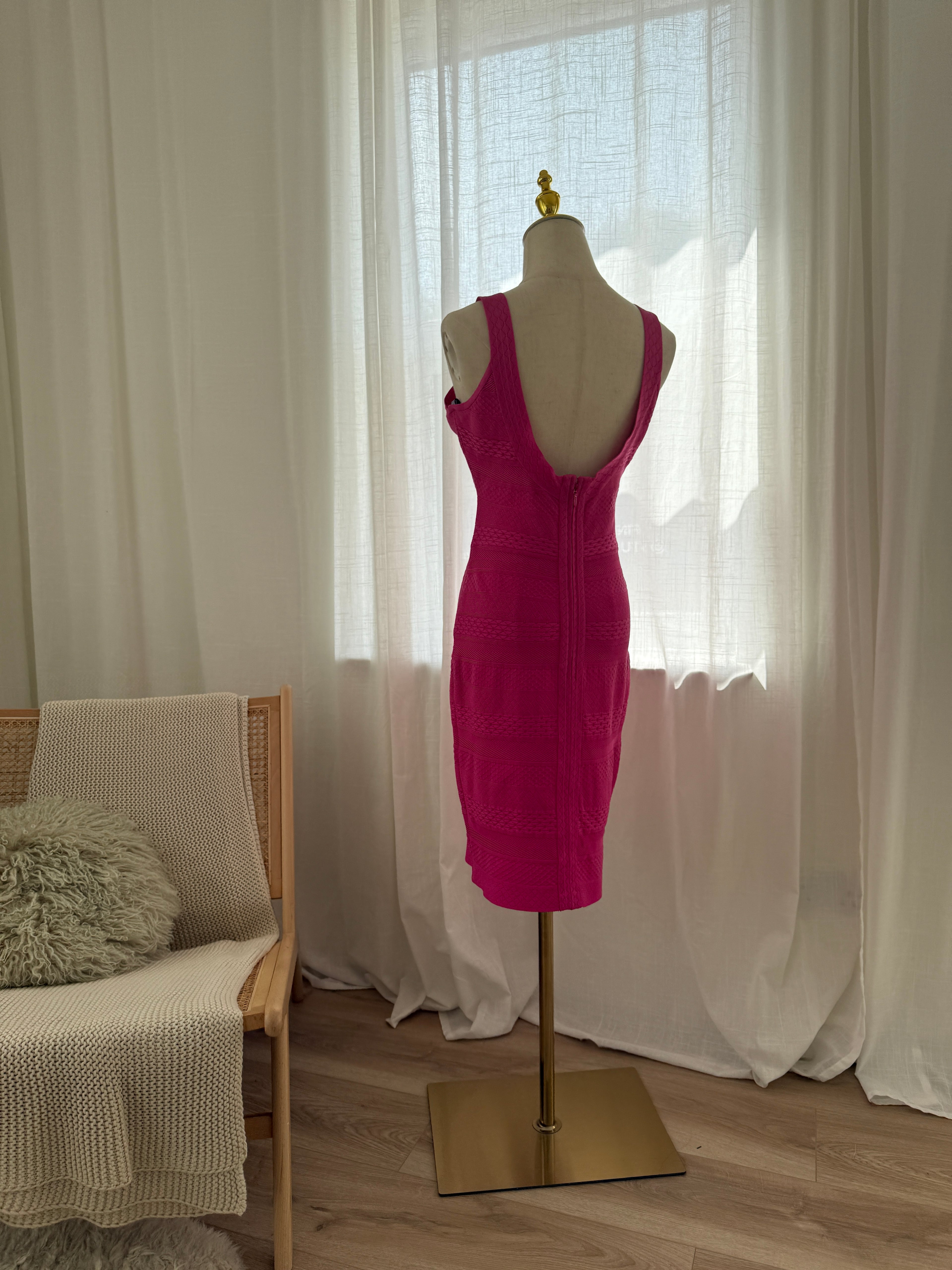 Hervé Léger Signature Bandage Dress in Hot Pink – Size L