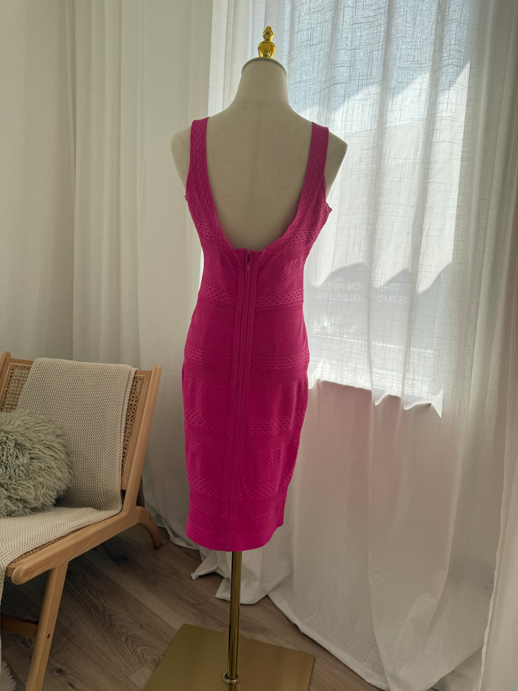 Hervé Léger Signature Bandage Dress in Hot Pink – Size L