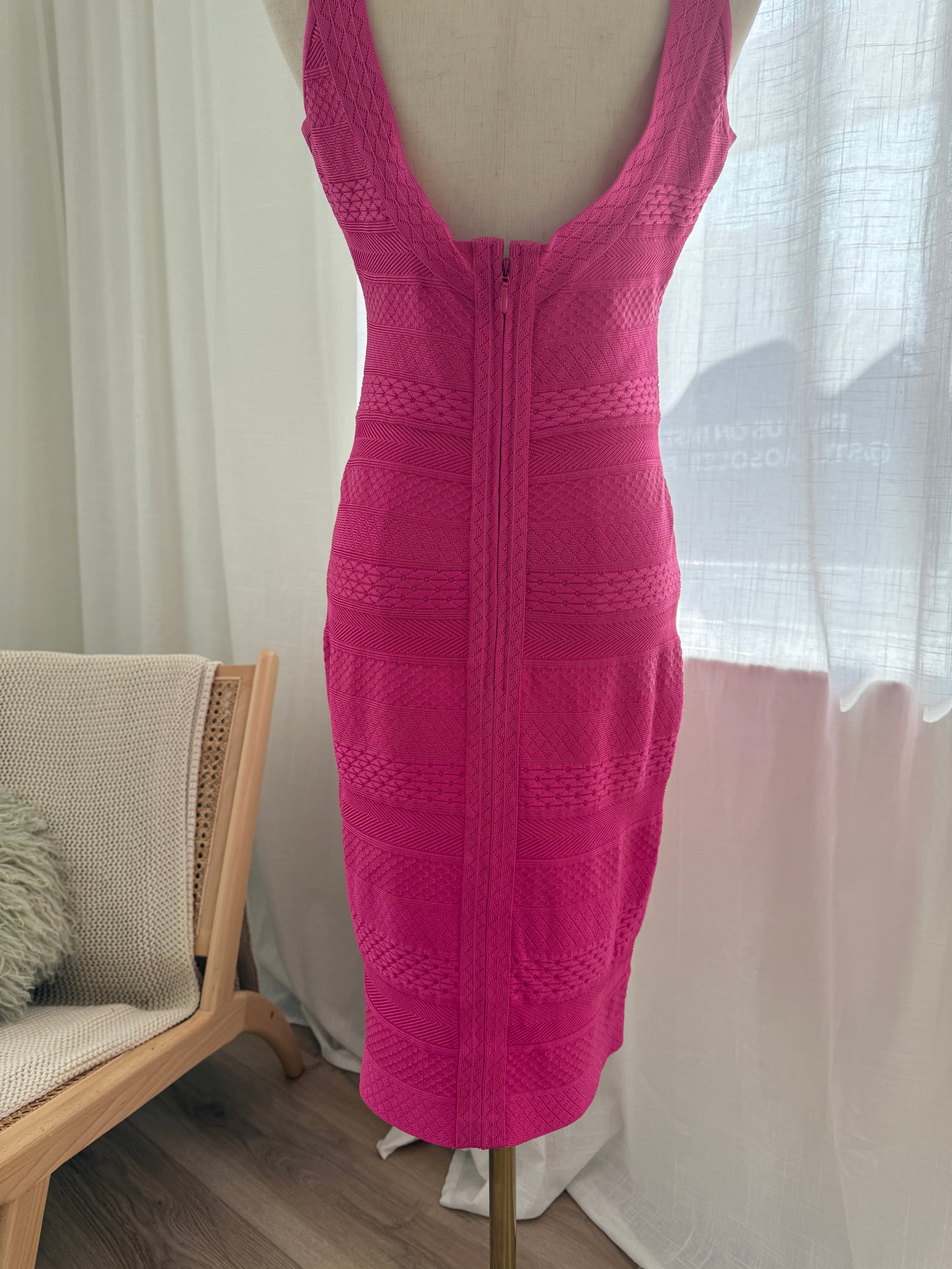 Hervé Léger Signature Bandage Dress in Hot Pink – Size L