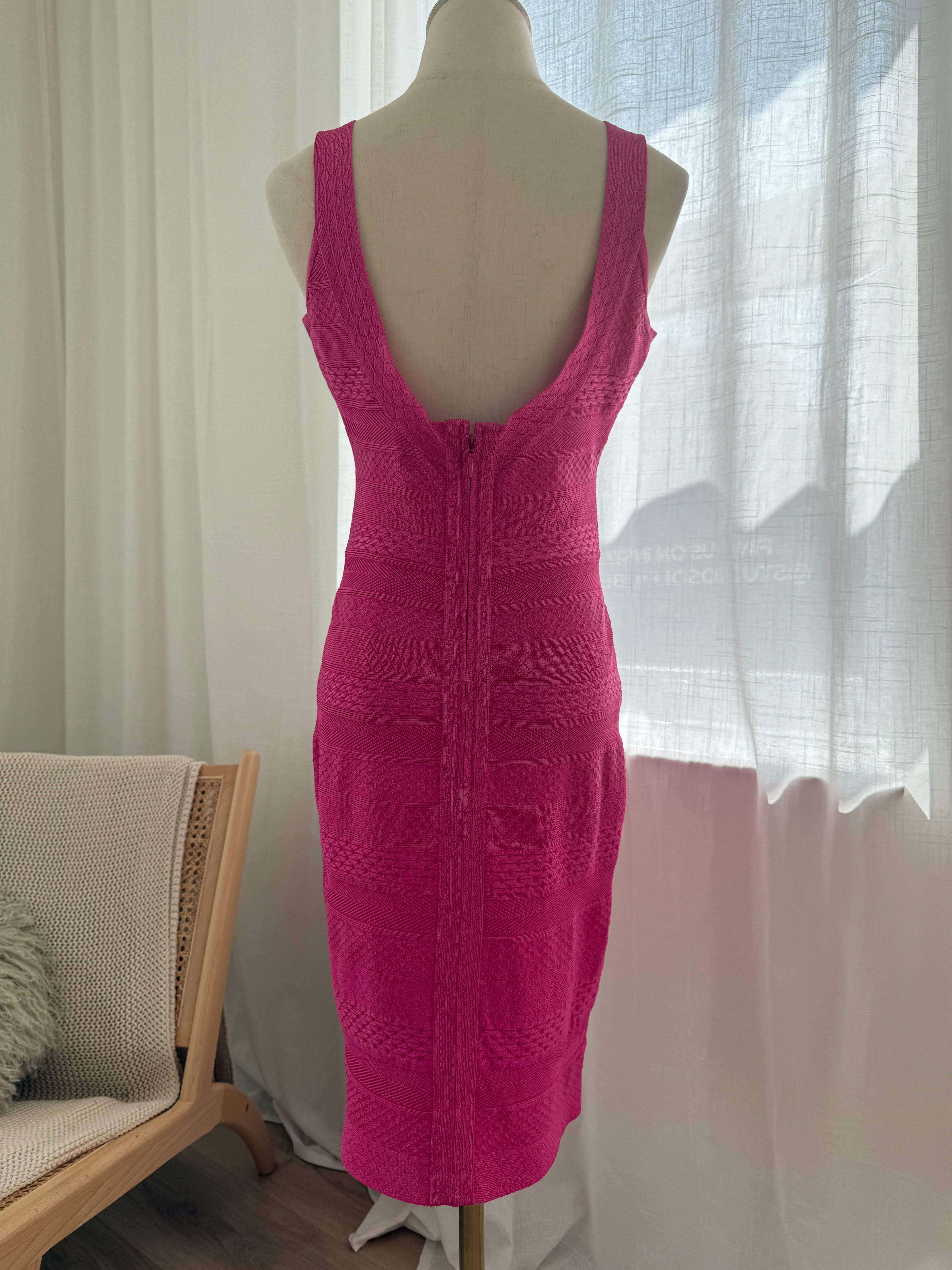 Hervé Léger Signature Bandage Dress in Hot Pink – Size L