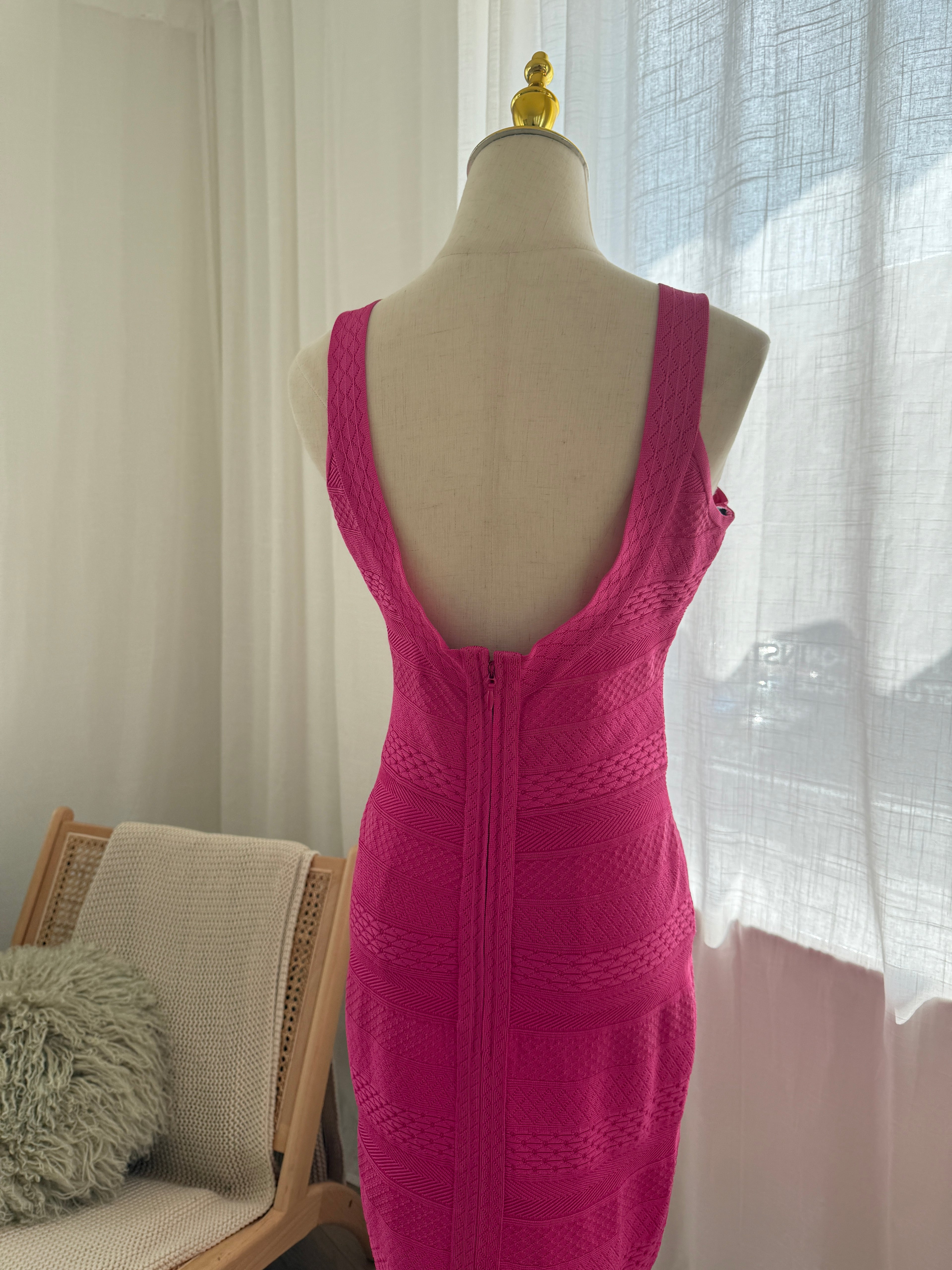 Hervé Léger Signature Bandage Dress in Hot Pink – Size L