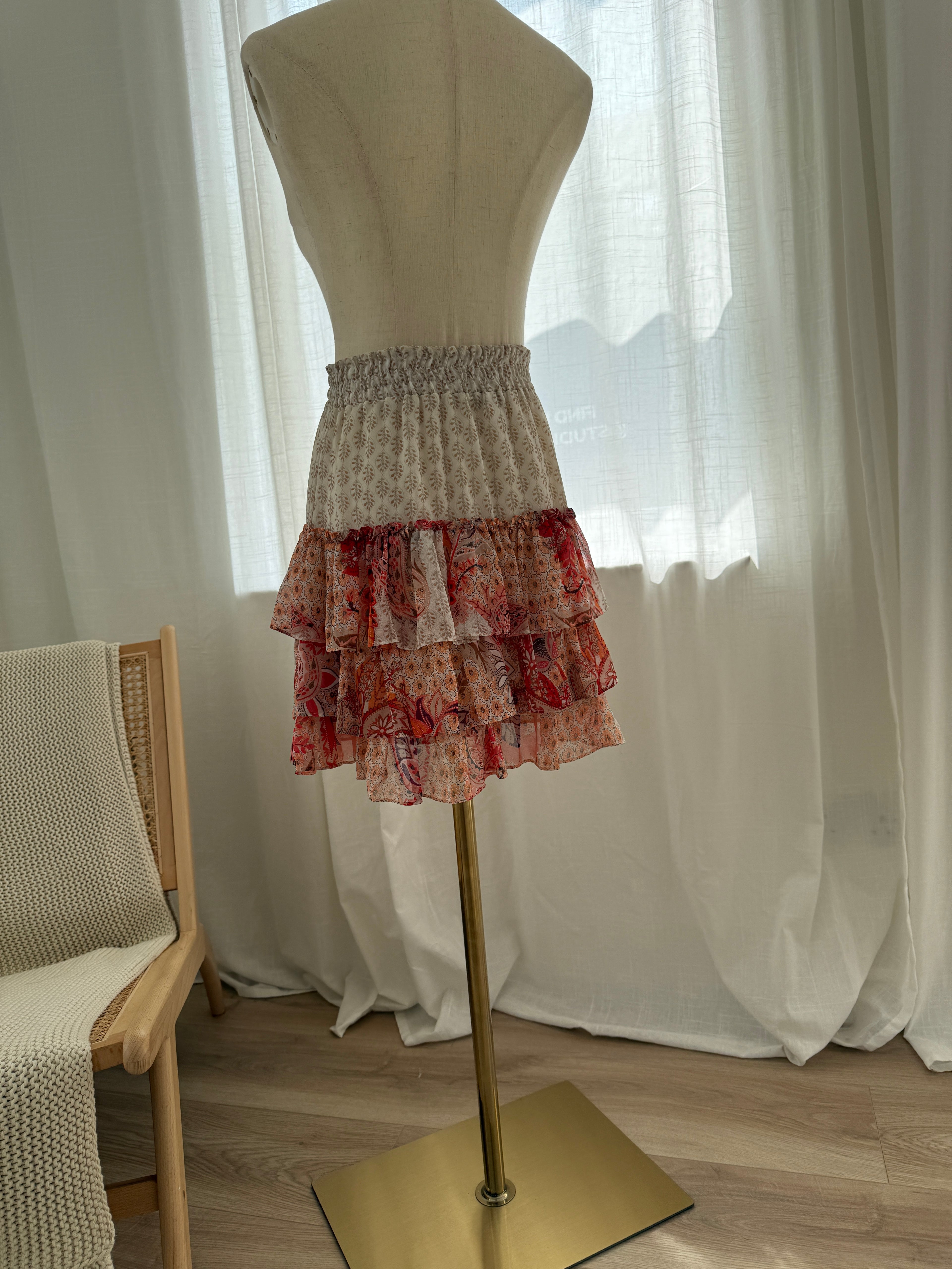MISA Los Angeles Floral Ruffle Mini Skirt in Neutral & Red Print – Size S