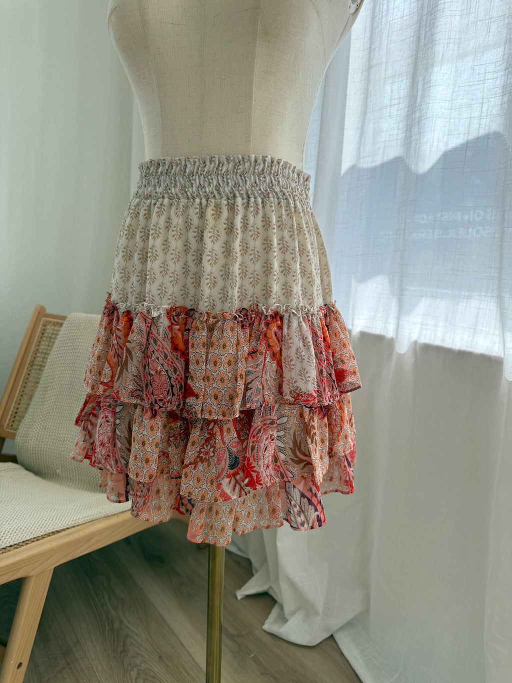 MISA Los Angeles Floral Ruffle Mini Skirt in Neutral & Red Print – Size S