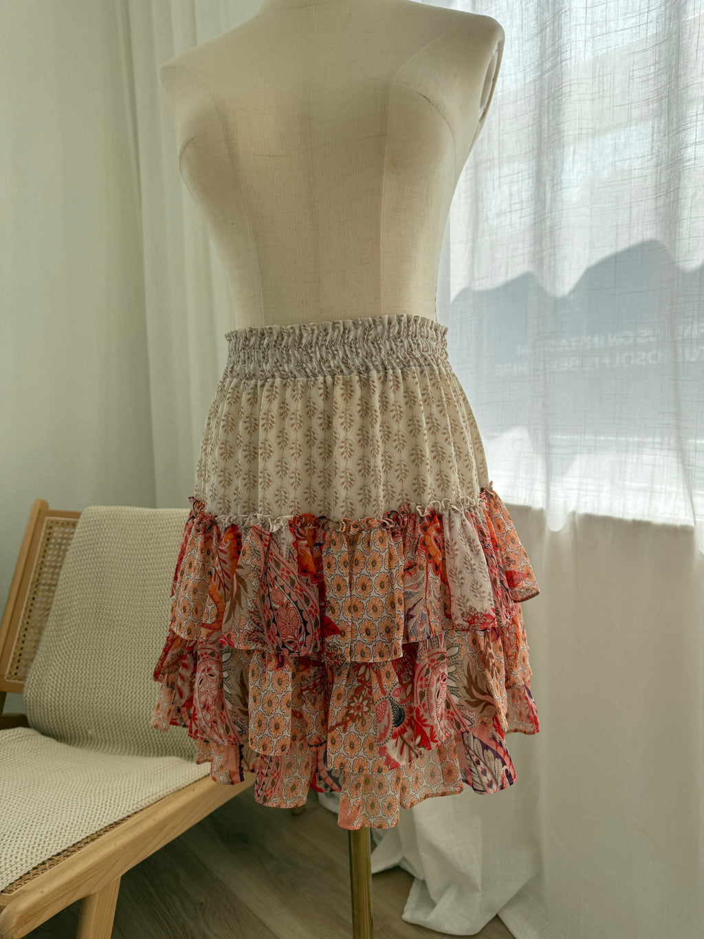 MISA Los Angeles Floral Ruffle Mini Skirt in Neutral & Red Print – Size S