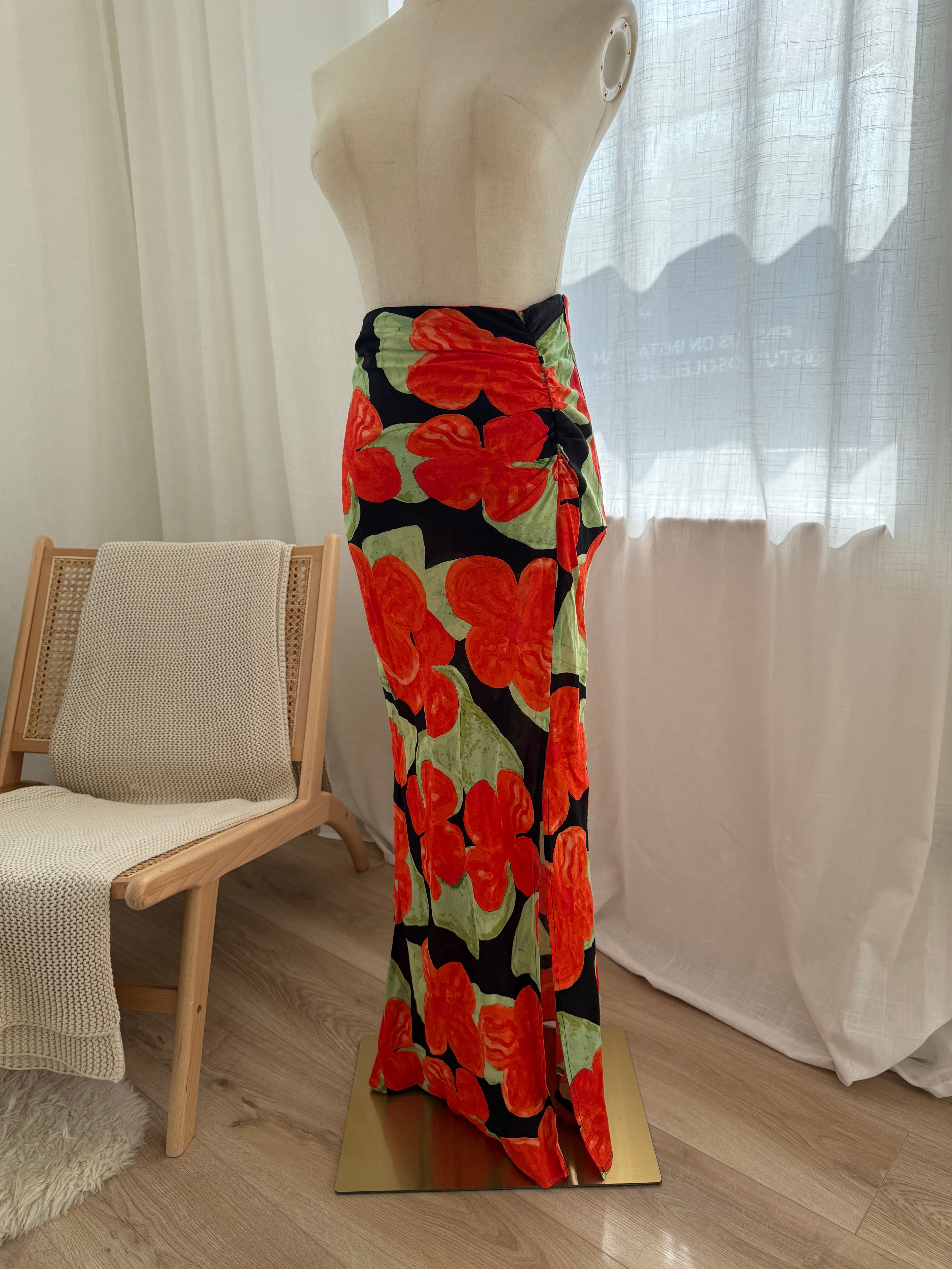 Topshop Floral Maxi Skirt with Side Split – Brand New with Tags, UK 6
