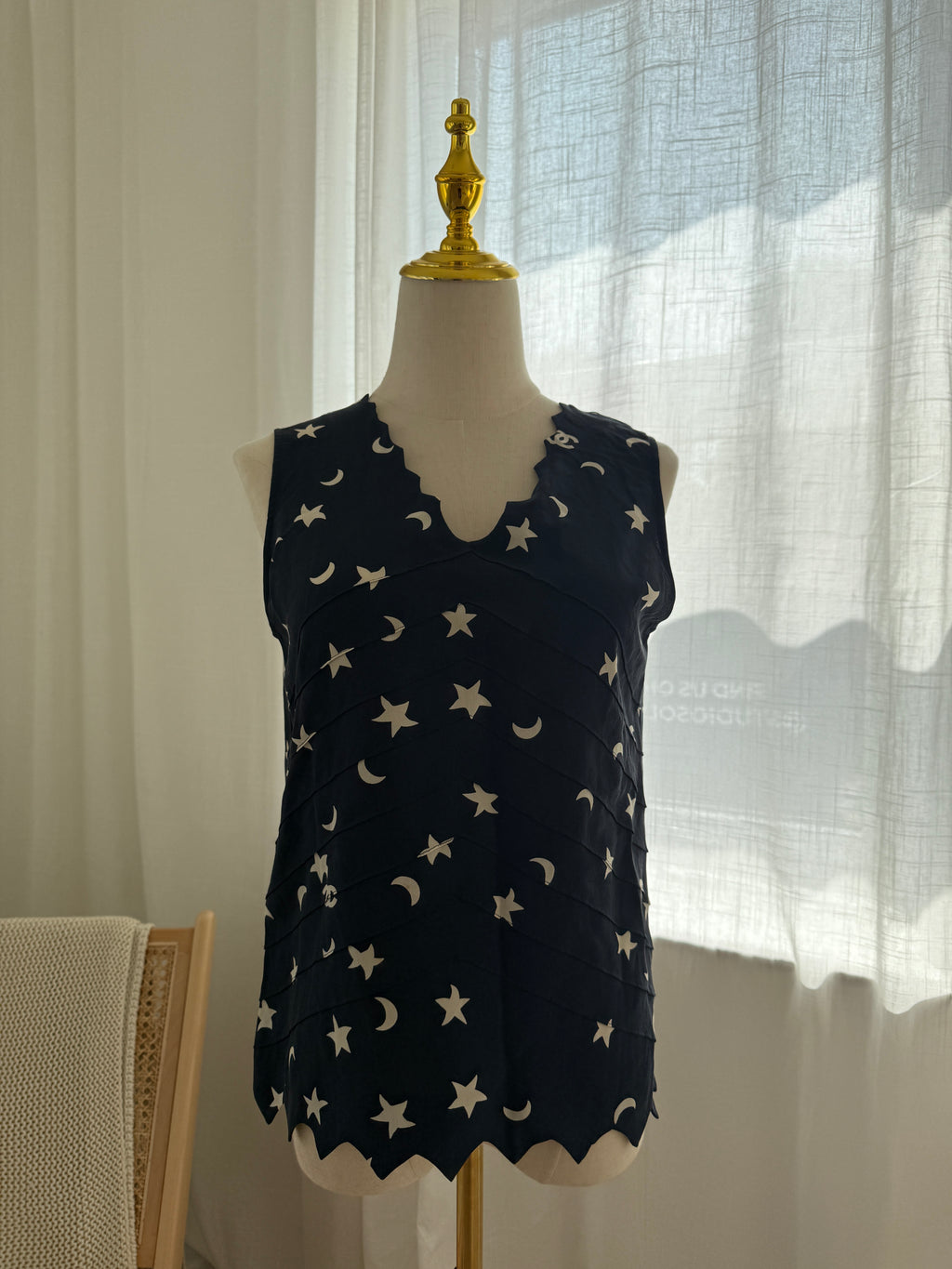 Chanel Spring 2008 Runway Silk Star & Moon Top by Karl Lagerfeld – FR 40 / M