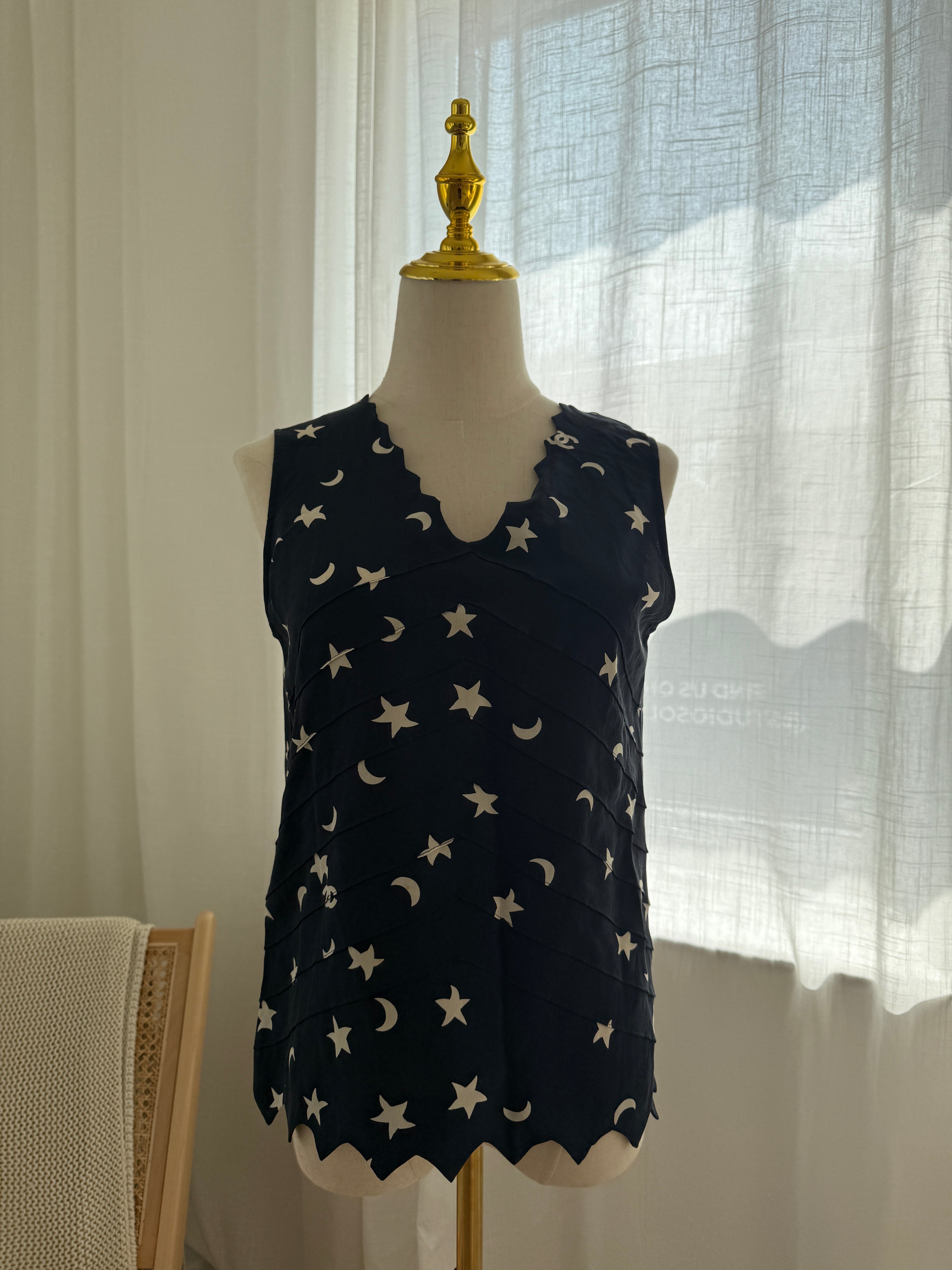 Chanel Spring 2008 Runway Silk Star & Moon Top by Karl Lagerfeld – FR 40 / M