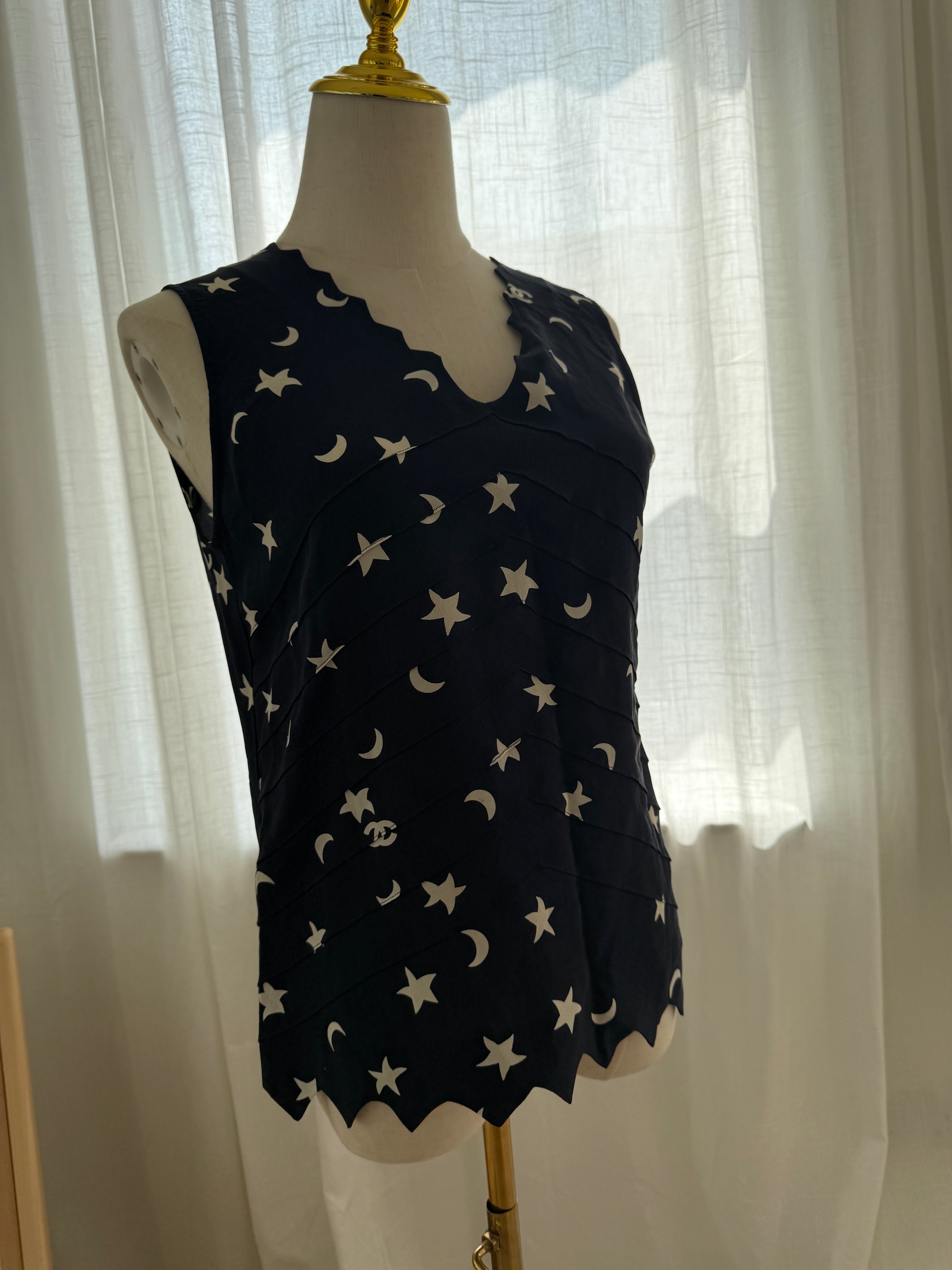 Chanel Spring 2008 Runway Silk Star & Moon Top by Karl Lagerfeld – FR 40 / M
