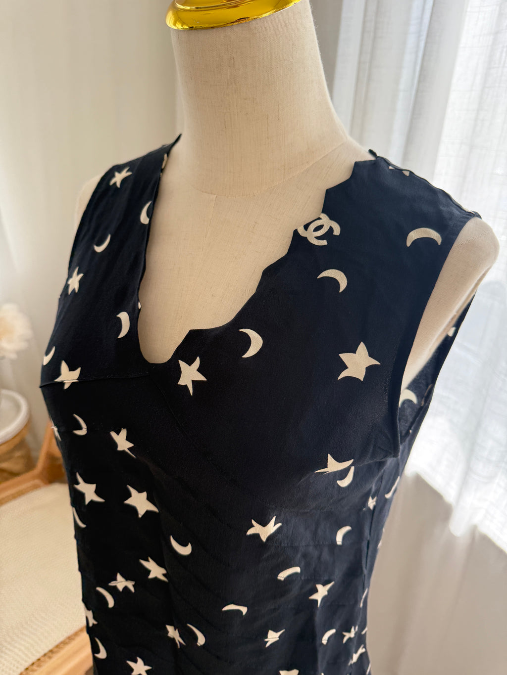 Chanel Spring 2008 Runway Silk Star & Moon Top by Karl Lagerfeld – FR 40 / M