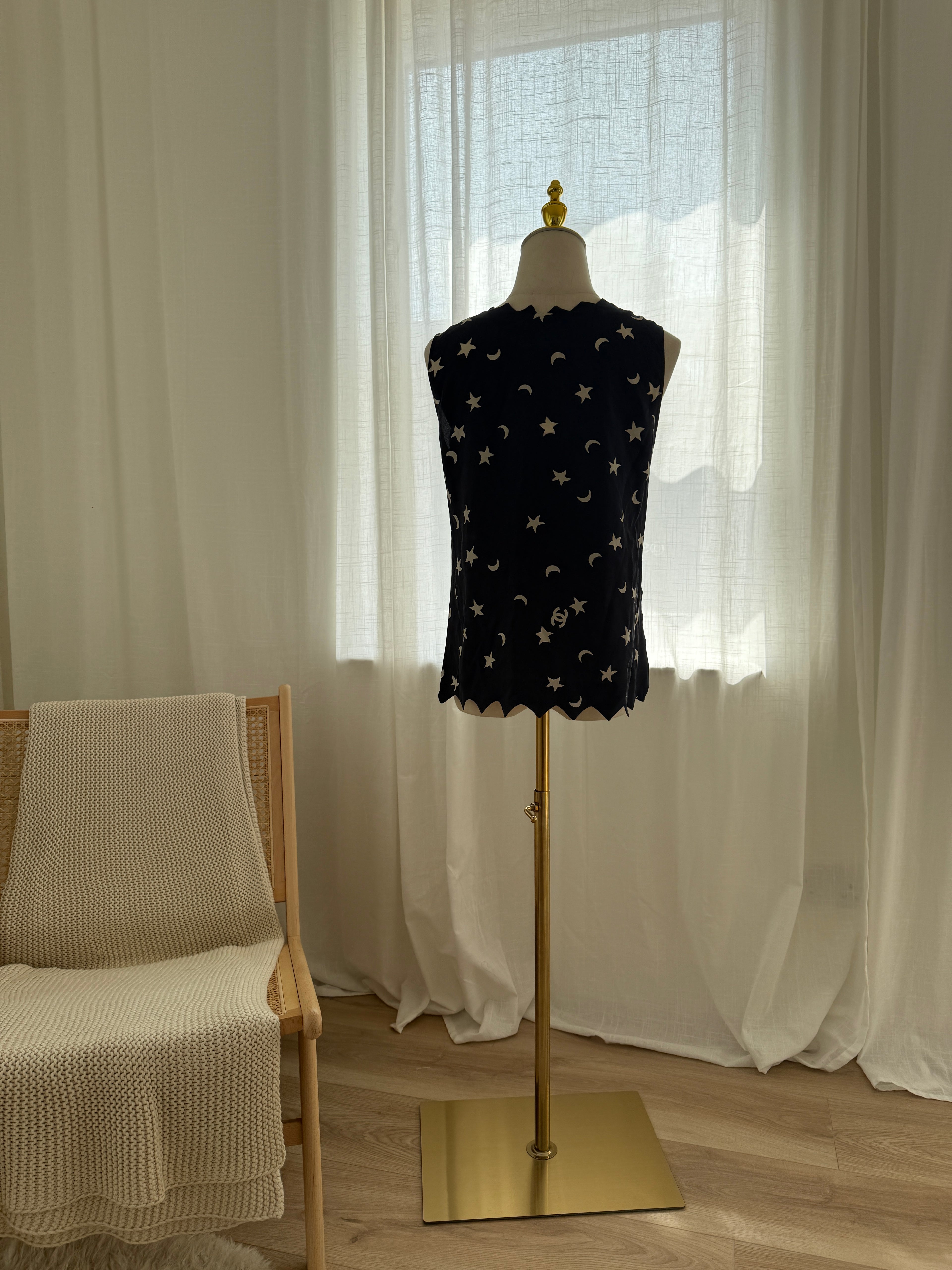 Chanel Spring 2008 Runway Silk Star & Moon Top by Karl Lagerfeld – FR 40 / M