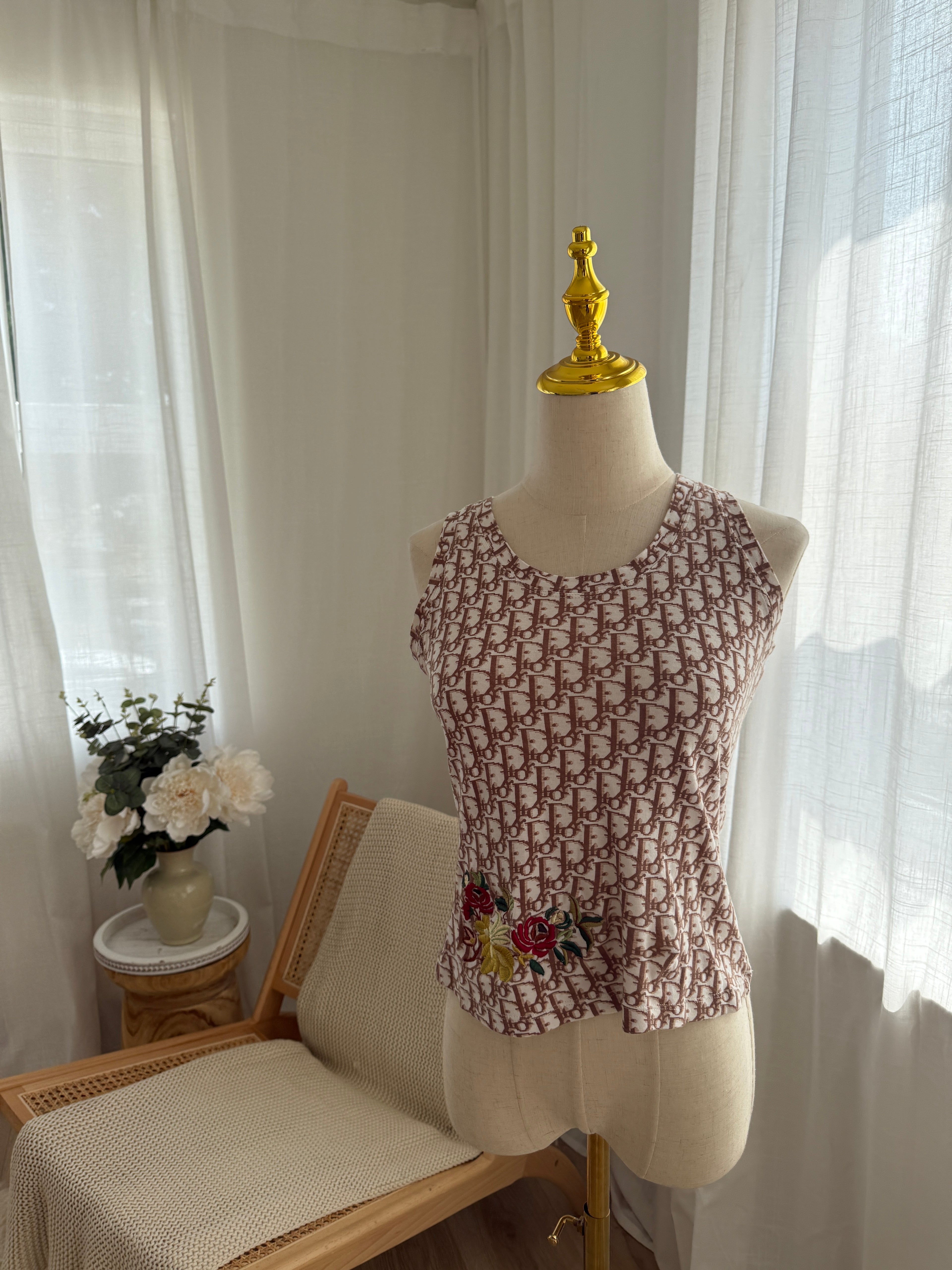 Christian Dior Vintage Oblique Logo Tank Top with Floral Embroidery – FR 38 / UK 10 / Medium