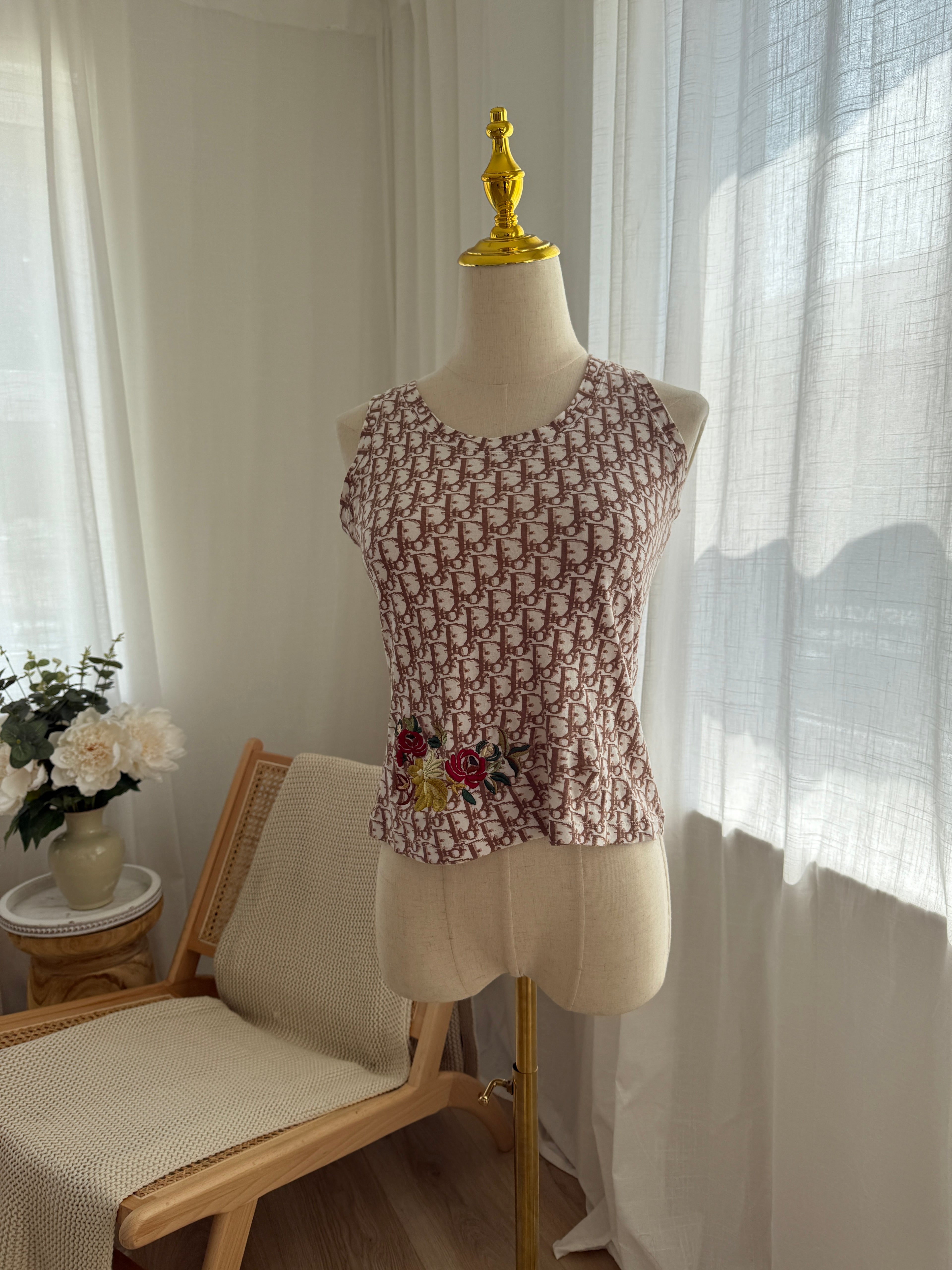 Christian Dior Vintage Oblique Logo Tank Top with Floral Embroidery – FR 38 / UK 10 / Medium