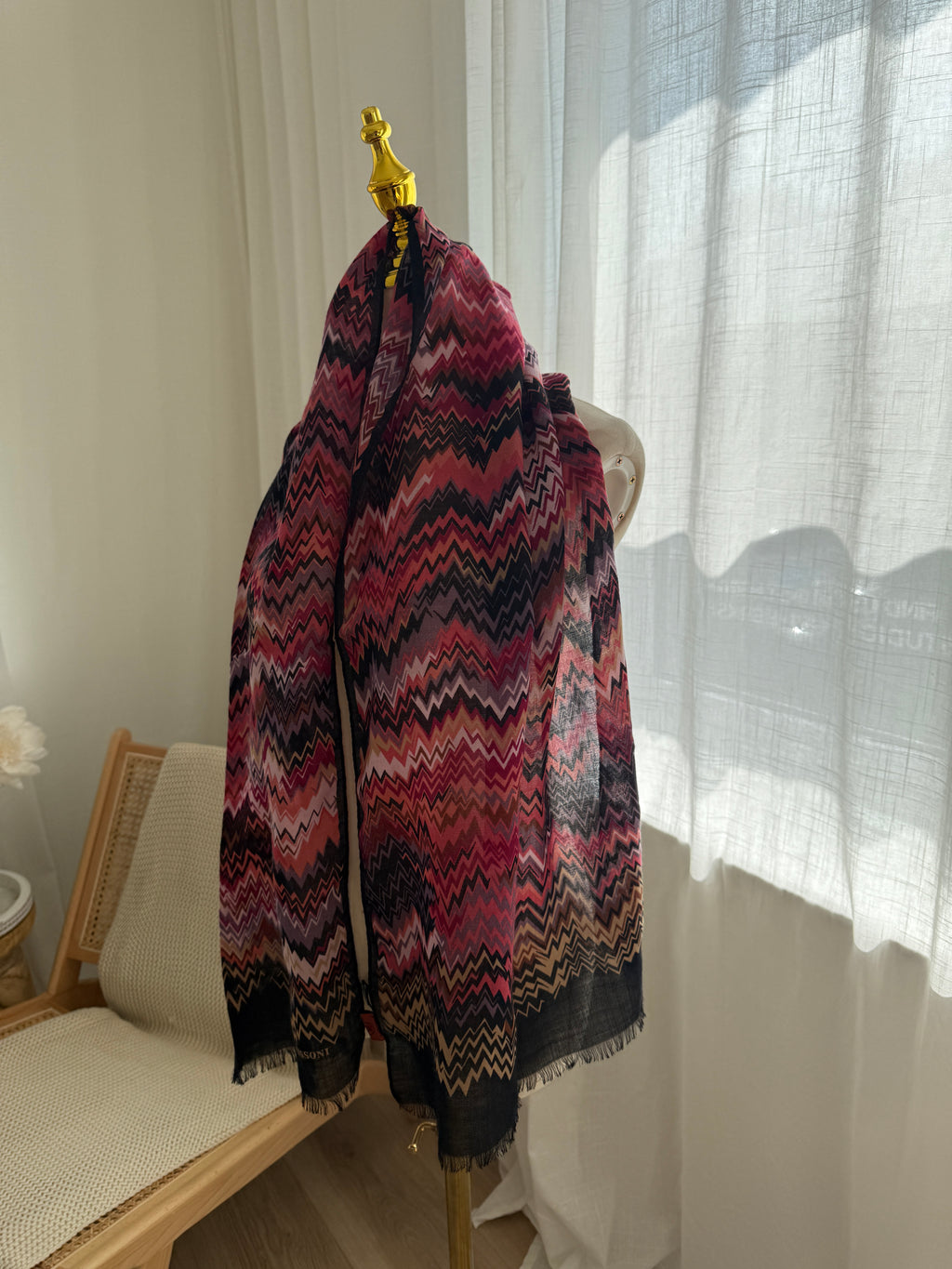 Missoni Silk Wool Scarf – Iconic Zigzag Pattern in Pink with Fringe Edges