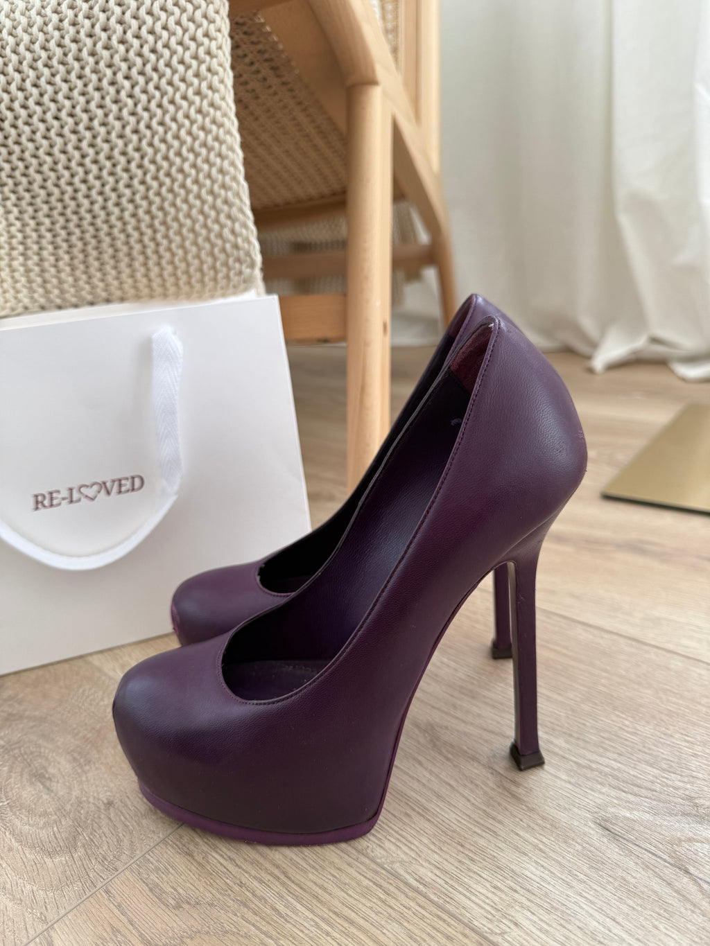 Yves Saint Laurent Rive Gauche Plum Leather Platform Pumps – UK 4