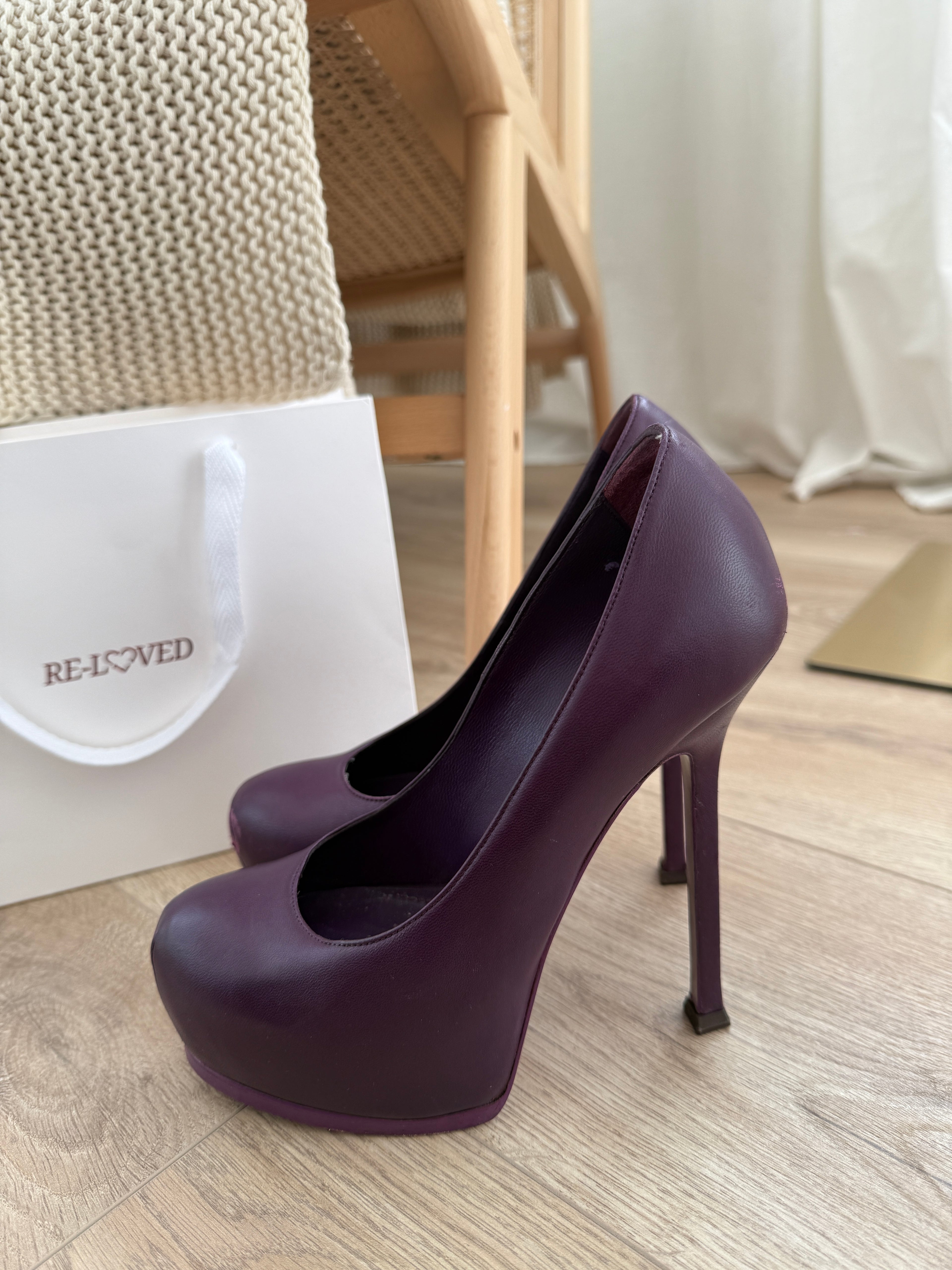 Yves Saint Laurent Rive Gauche Plum Leather Platform Pumps – UK 4